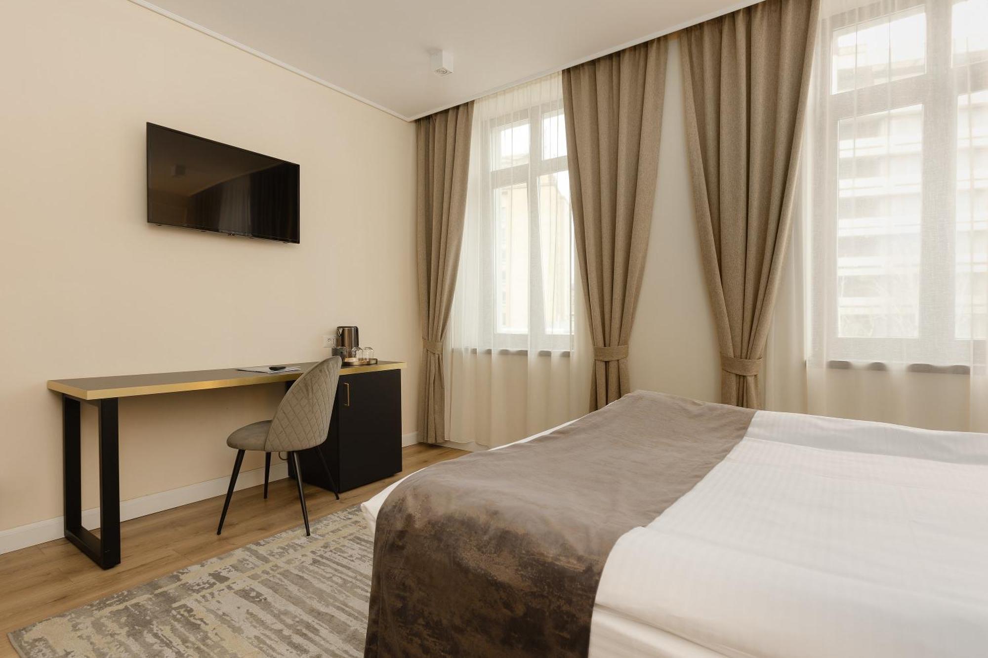 Hotel Atria ブラショフ エクステリア 写真